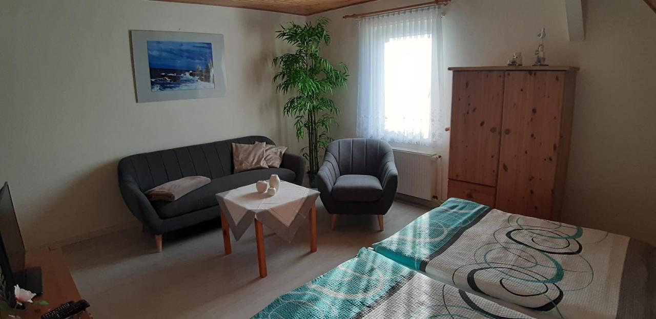 Ferienwohnung Leopold-Risch Ralswiek Extérieur photo
