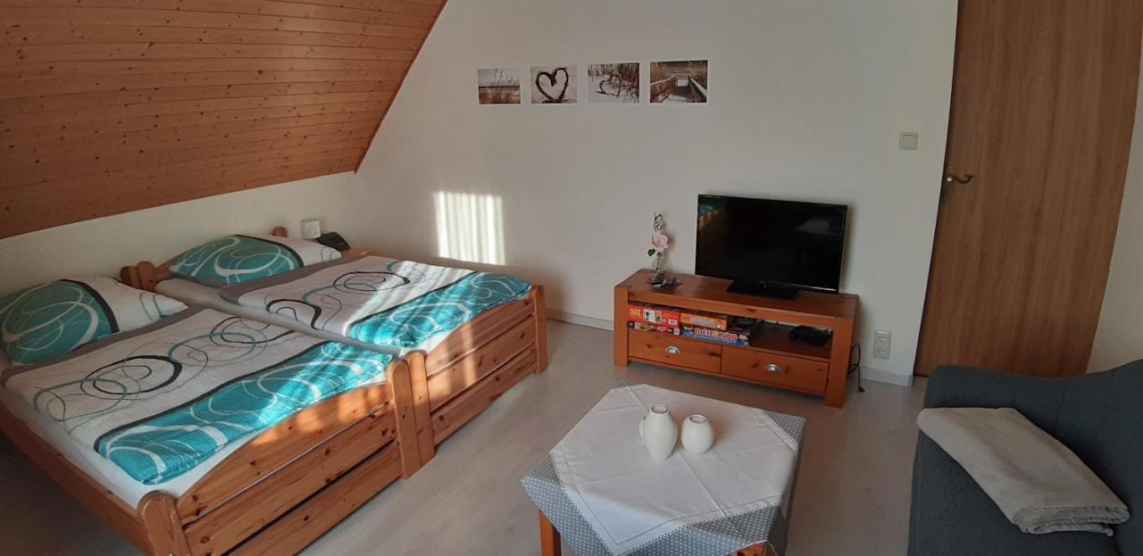 Ferienwohnung Leopold-Risch Ralswiek Extérieur photo